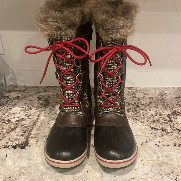 Sorel Joan of Arctic boots - Picture 2 of 8